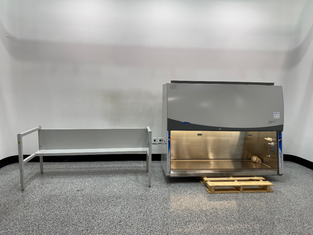 Image of Labconco Logic+ 6' BioSafety Cabinet